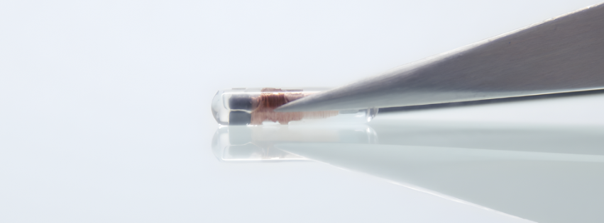 Wat is de Qid-chip in borstimplantaten van Motiva? 1 Motiva qid chip borstimplantaten borstvergroting